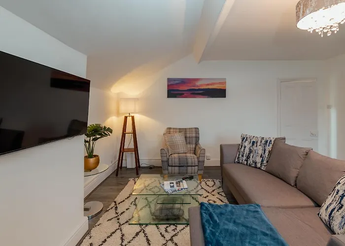 Crosby Apartments